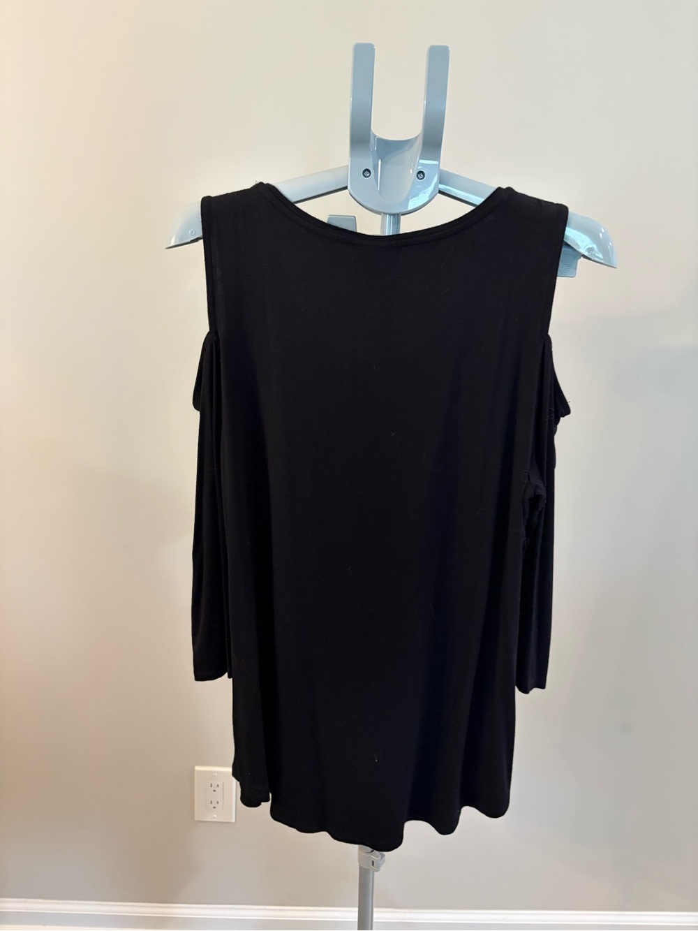 JM Collection Black Cold-Shoulder Tunic Top